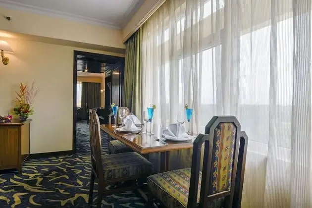 Luxury Süit, 1 Büyük (Queen) Boy Yatak, Şehir Manzaralı