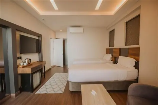 Deluxe Twin Oda, Kısmi Deniz Manzaralı, Teraslı