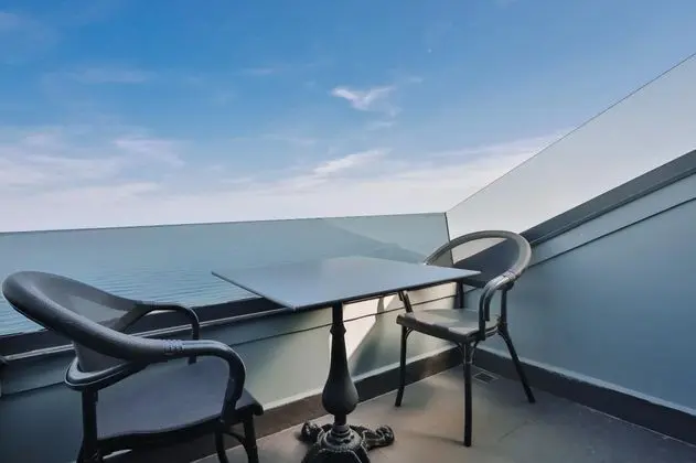 Elite Room, Deniz Manzaralı, Balkonlu