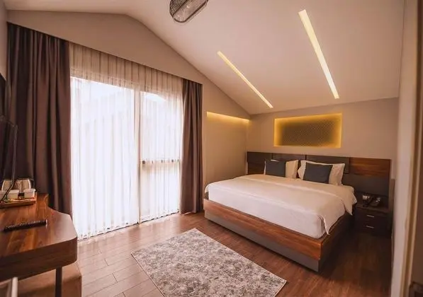 Elite Room, Deniz Manzaralı, Balkonlu
