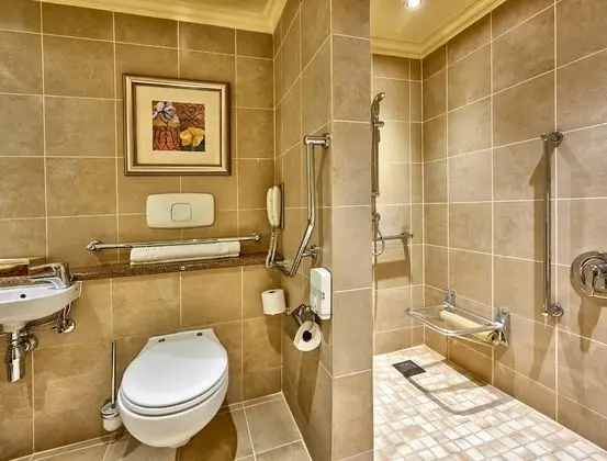 Oda, Engellilere Uygun (Club Floor, Universal)