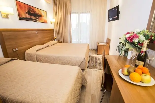 Comfort Üç Kişilik Oda