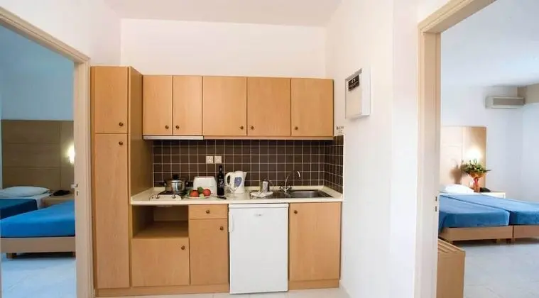 Apart Daire, 2 Yatak Odası, Havuz Manzaralı