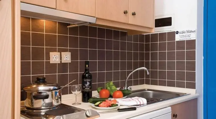 Stüdyo, Havuz Manzaralı (for 2)