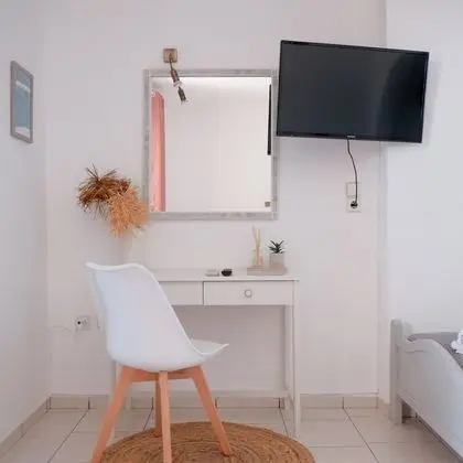 Üç Kişilik Oda