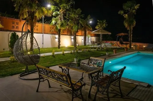 Superior Villa, 3 Yatak Odası, Kişiye Özel Havuzlu, Deniz Manzaralı