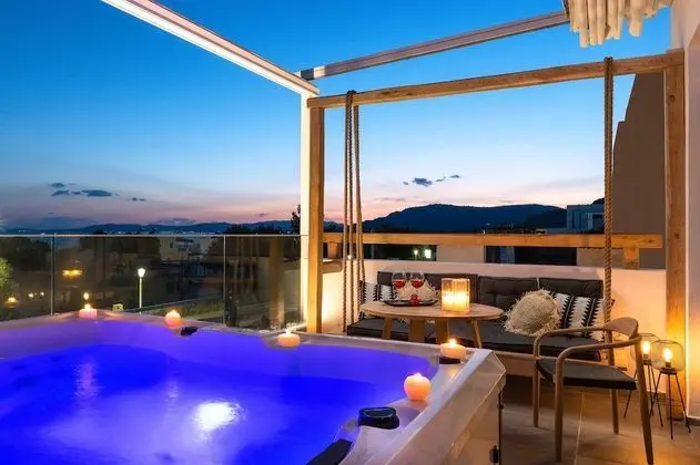 Luxury Stüdyo Süit, 1 Yatak Odası, Kısmi Deniz Manzaralı