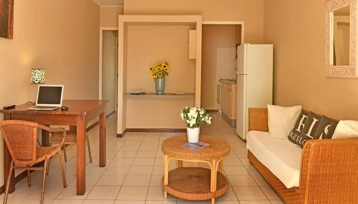 Basic 1 Bedroom Condo