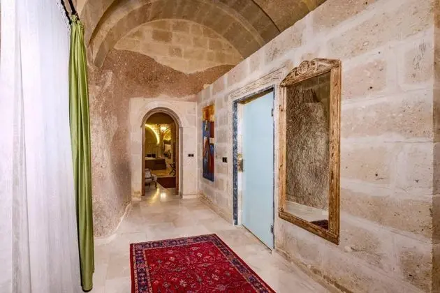 King Suite - Jakuzili,avlu Manzaralı,havuzlu