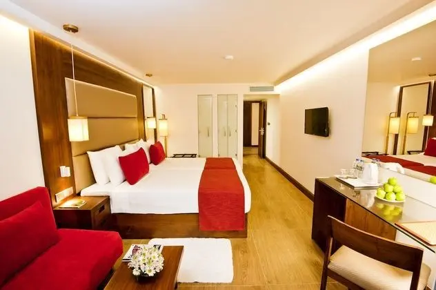 Deluxe Tek Büyük veya İki Ayrı Yataklı Oda, Balkon (20% off on Spa)