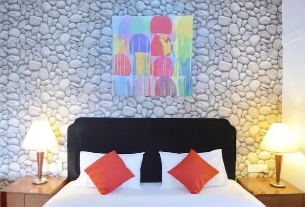 Granduer Room