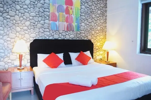 Granduer Room