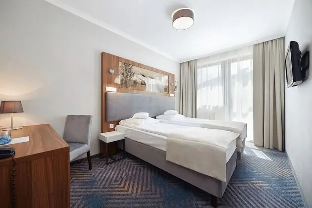 Tek Büyük Yataklı Oda, Dağ Manzaralı