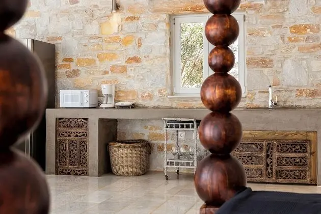Villa, Havuz Kenarı