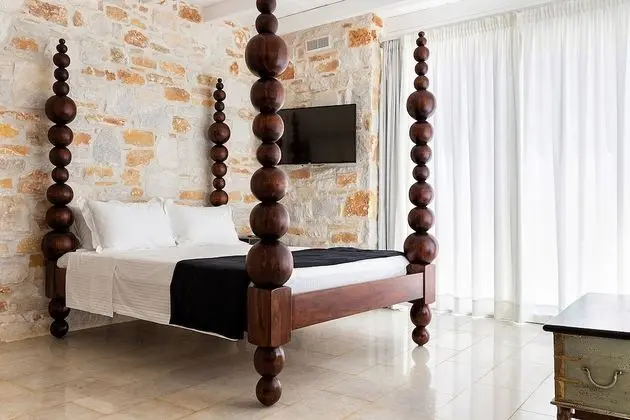 Villa, Havuz Kenarı