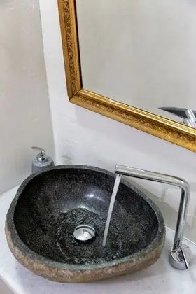 Villa, Havuz Kenarı