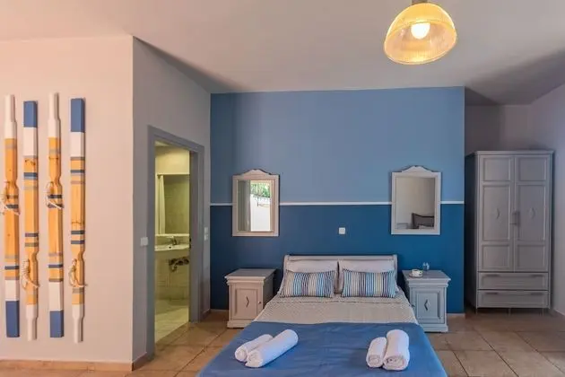 Deluxe Üç Kişilik Oda, Bahçe Manzaralı