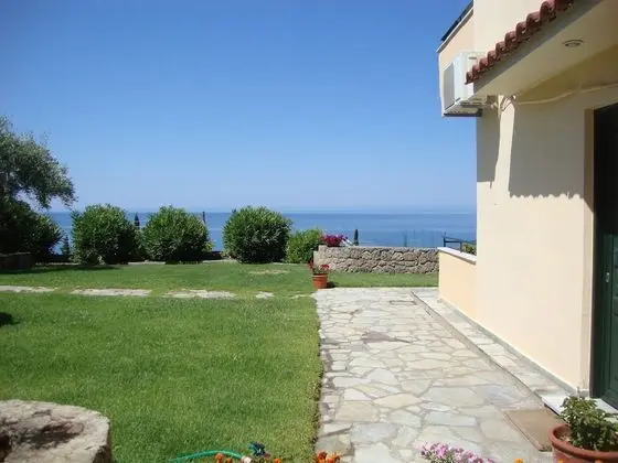 Apart Daire, Bahçe Manzaralı (Ground floor)