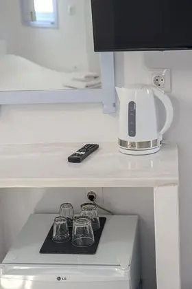 Basic Tek Büyük Yataklı Oda