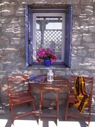 Stüdyo, Zemin Kat
