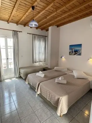 Üç Kişilik Oda, Deniz Manzaralı
