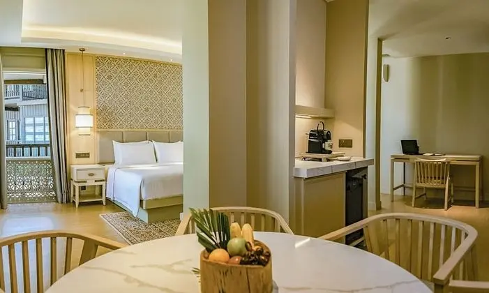 Pelangi Junior Suite