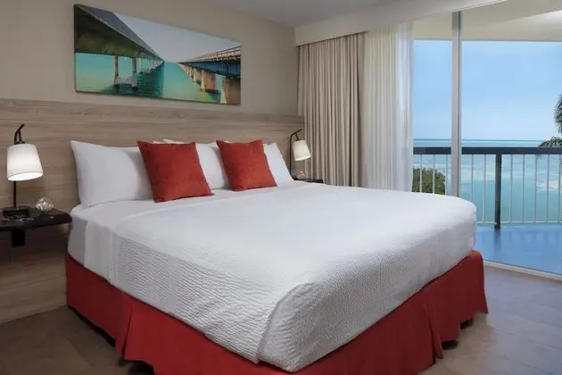 Süit, 1 En Büyük (King) Boy Yatak ve Çekyat, Okyanus Manzaralı (One Bedroom Ocean Front King Suite)