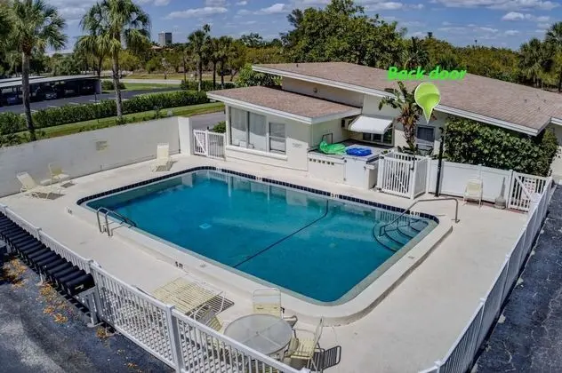 Daire (Pelican Gardens Villa)