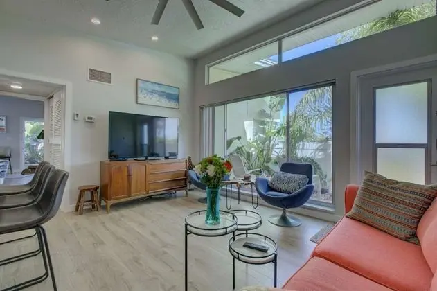 Daire (Pelican Gardens Villa)