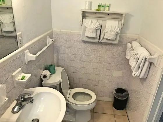 Kır Evi, 2 Büyük (Queen) Boy Yatak, Buzdolabı ve Mikrodalga
