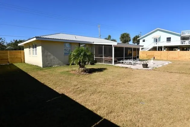 Ev (Pelican Landing)