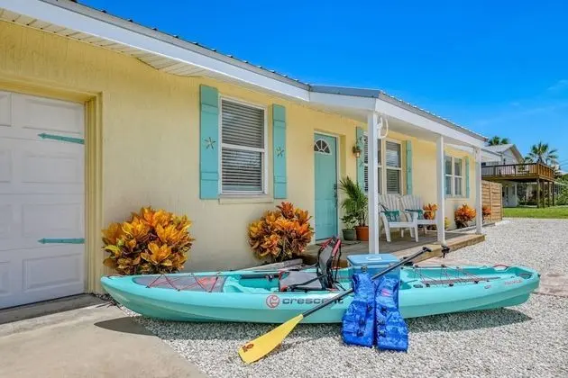 Ev (Pelican Landing)