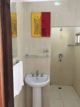 Economy Büyük Yataklı Tek Kişilik Oda
