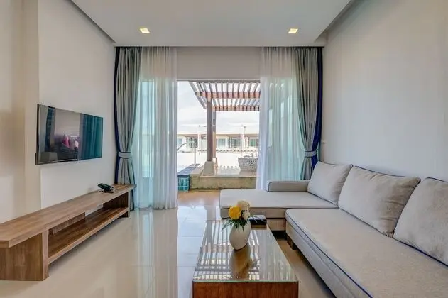 Sky Pool Suite with Two Bedroom