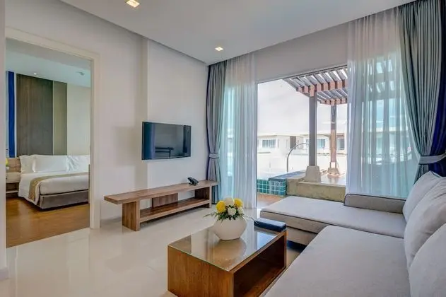 Sky Pool Suite with Two Bedroom