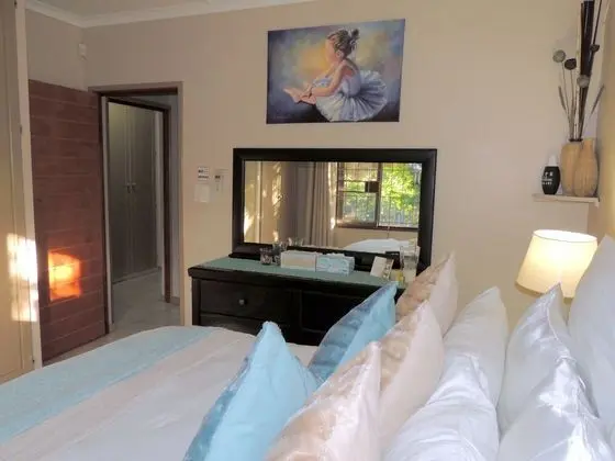 Deluxe Ev, 3 Yatak Odası, Bahçe Manzaralı, Havuz Kenarı