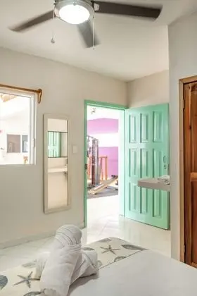 Doble Deluxe (2 camas matrimoniales)