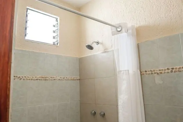 Doble Estandar (1 cama matrimonial)