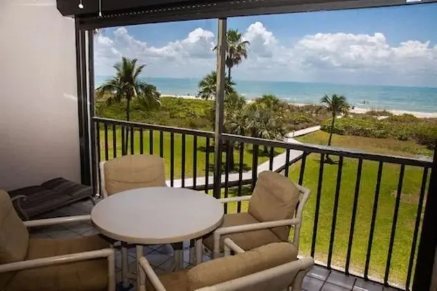 Condo, 2 Bedrooms, 2 Bathrooms, Gulf Front