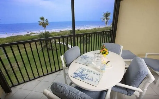 Suit Two Bedrooms