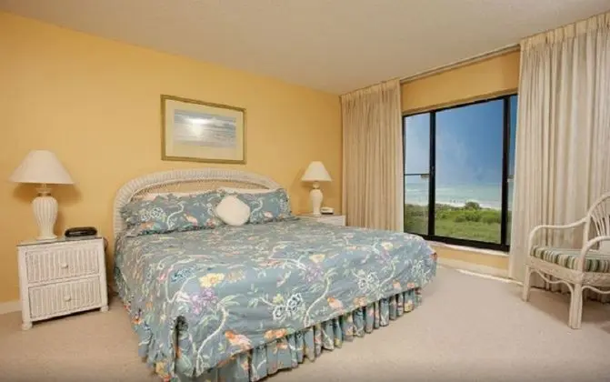 Suit Two Bedrooms