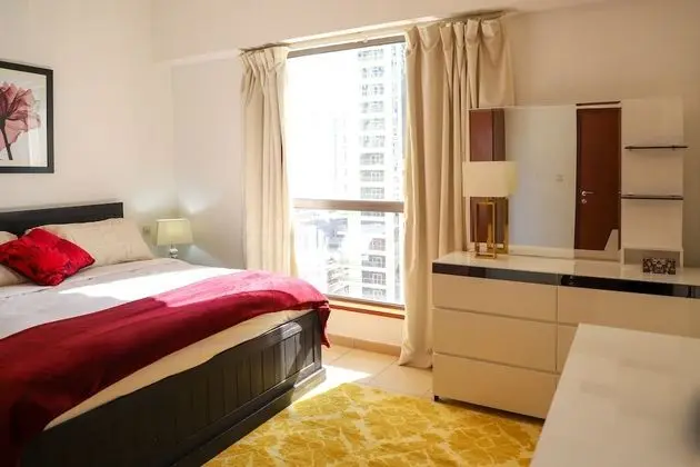 Apart Daire, 2 Yatak Odası, Marina Manzaralı