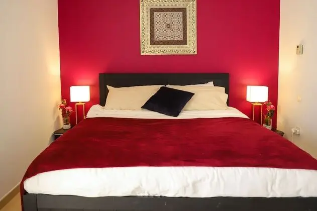 Apart Daire, 2 Yatak Odası, Marina Manzaralı