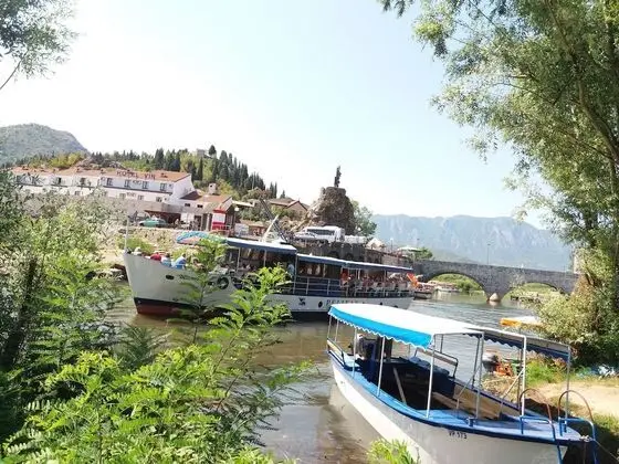 Superior Üç Kişilik Oda, 1 Yatak Odası, Sigara İçilmez, Göl Manzaralı