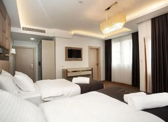 https://images.odamax.com/img/1024x768/odamax/image/upload/Pelit_Park_Hotel_202511092133417_370022537.jpg