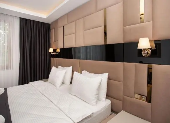 https://images.odamax.com/img/1024x768/odamax/image/upload/Pelit_Park_Hotel_202512031450528_FRMN7363.JPG