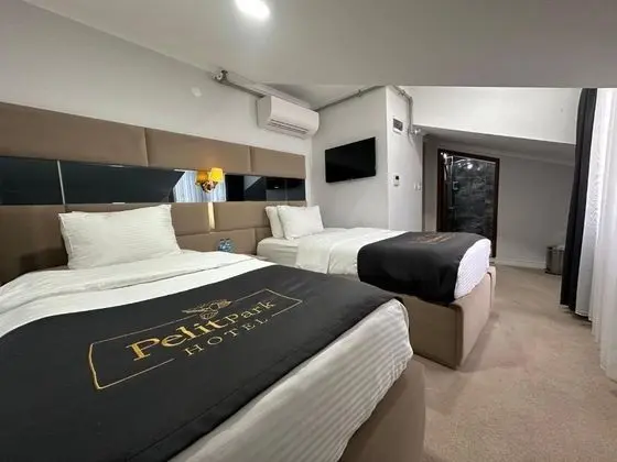 https://images.odamax.com/img/1024x768/odamax/image/upload/Pelit_Park_Hotel_202512031455296_562474675.jpg