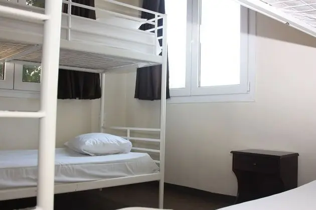 Ortak Ranzalı Oda, Ortak Banyo (Women only)