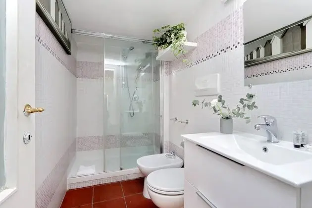 Apart Daire, 2 Yatak Odası, Teras, Asma Kat