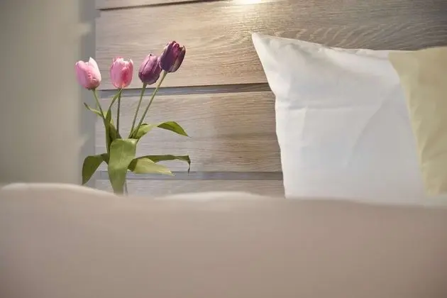 Standard Oda, 1 En Büyük (King) Boy Yatak, Küvet